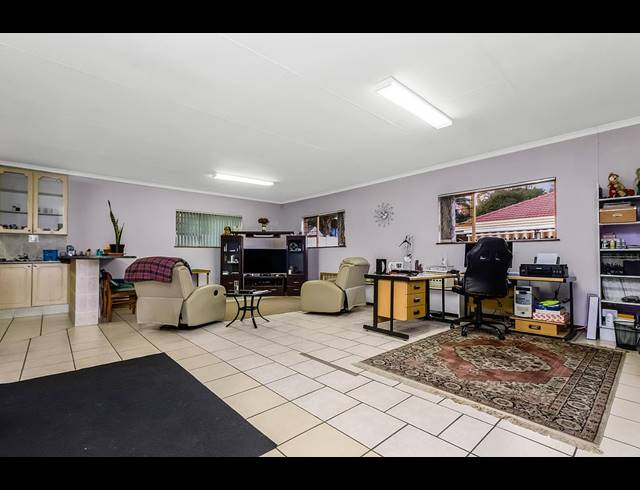 4 BEDROOM HOUSE FOR SALE IN ALLEN'S NEK